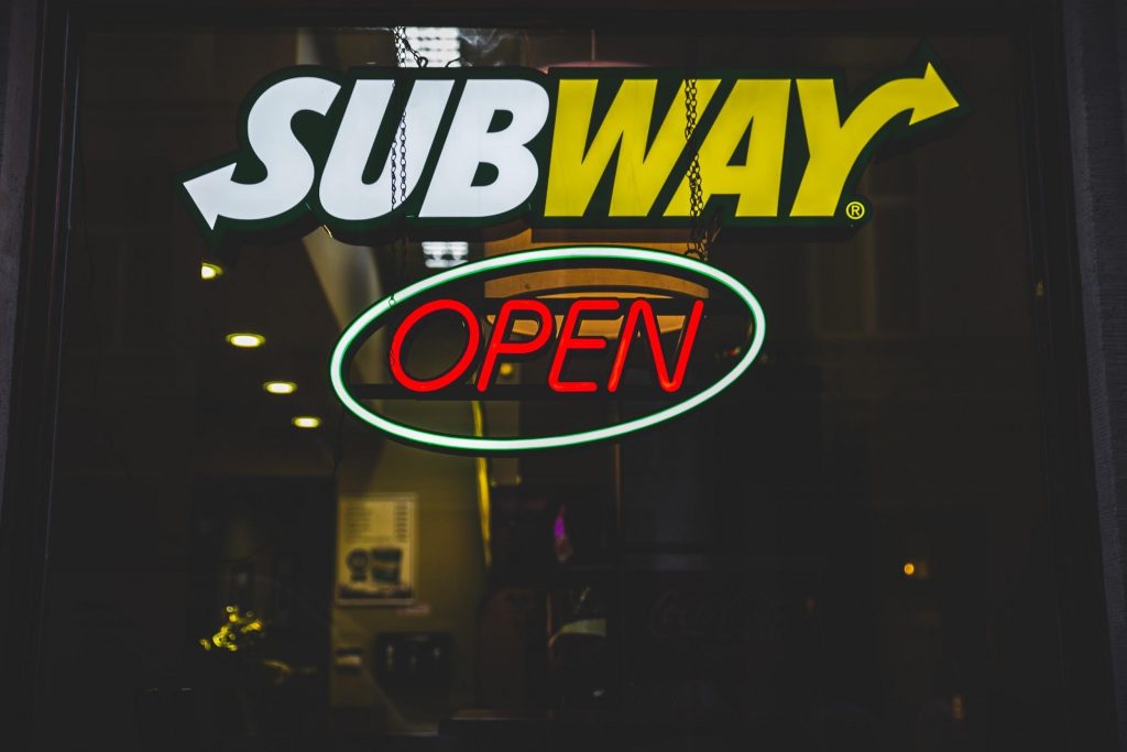 subway logo